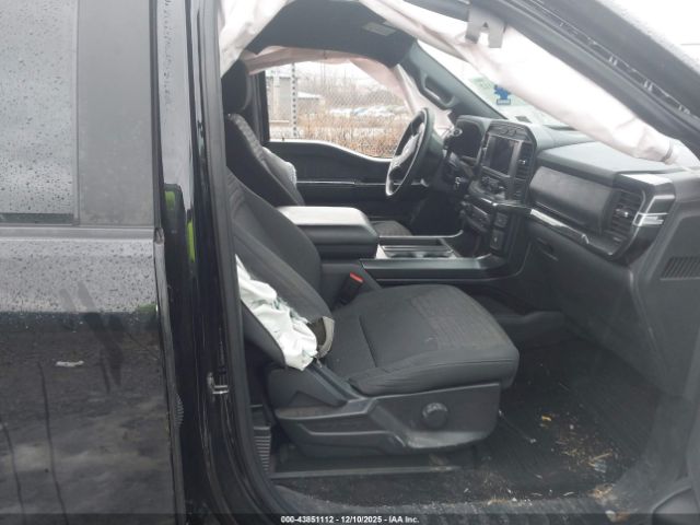 Ford F-150 Xl Image 4