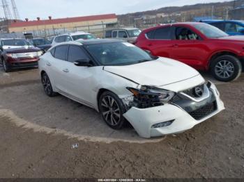  Salvage Nissan Maxima
