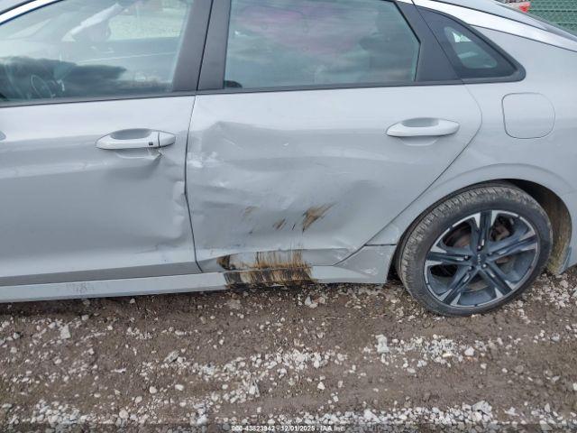 Kia K5 Gt-line Image 7