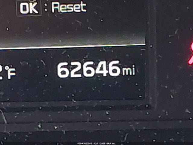 Kia K5 Gt-line Image 12