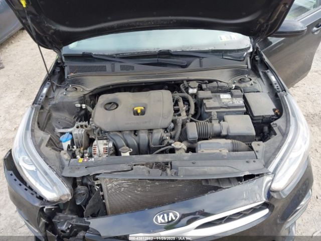 Kia Forte Lxs Image 2