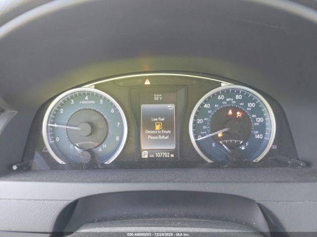 Toyota Camry Xle Image 15