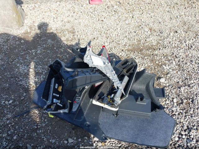 Toyota Camry Xle Image 6