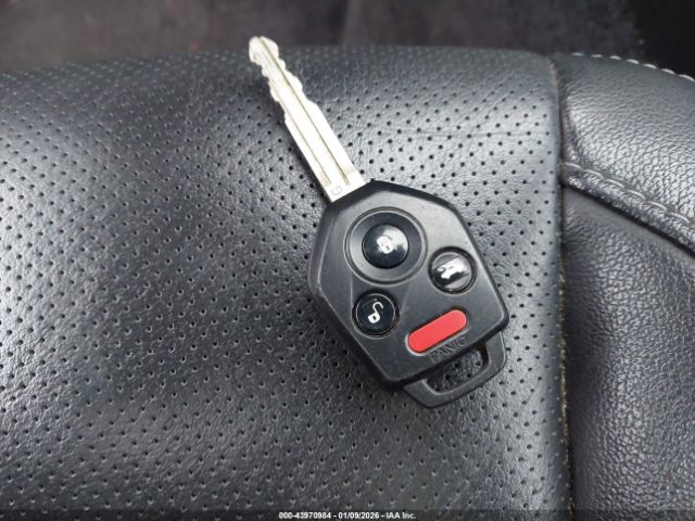 Subaru Legacy 2.5i Limited Image 16