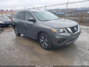  Salvage Nissan Pathfinder