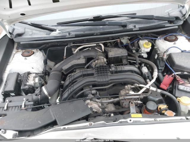 Subaru Impreza 2.0i Image 8