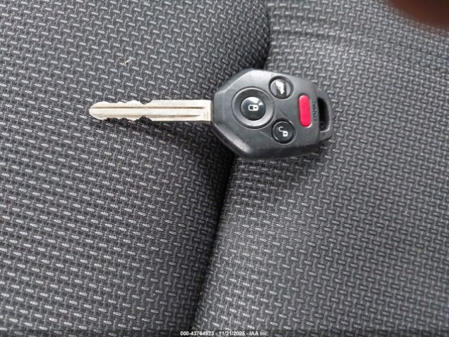 Subaru Impreza 2.0i Image 11