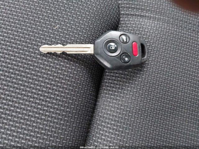 Subaru Impreza 2.0i Image 11