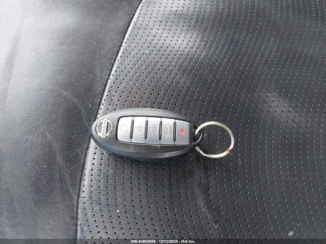 Nissan Armada Platinum Image 11