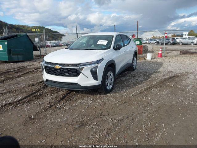 Chevrolet Trax Fwd Ls Image 3