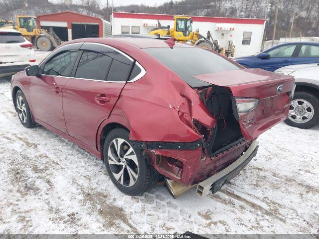 Subaru Legacy Premium Image 2