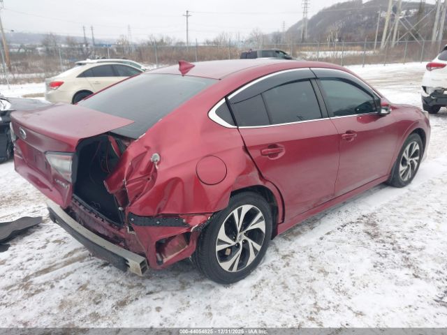 Subaru Legacy Premium Image 4