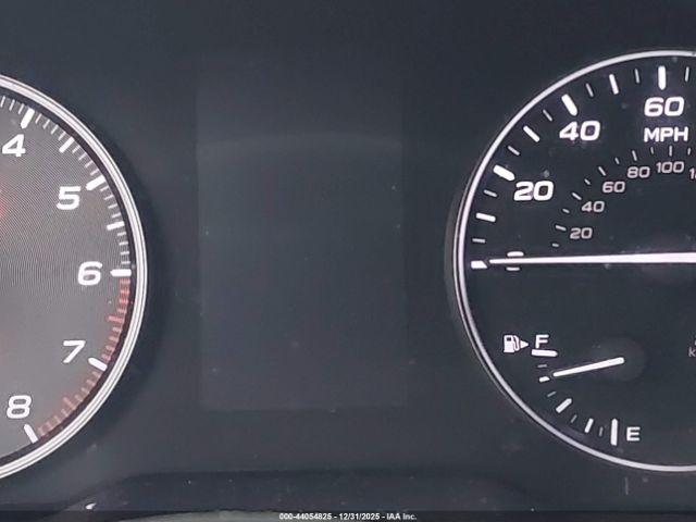 Subaru Legacy Premium Image 10