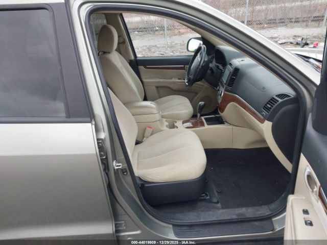 Hyundai SANTA FE Image 11