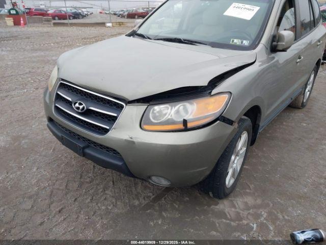 Hyundai SANTA FE Image 12