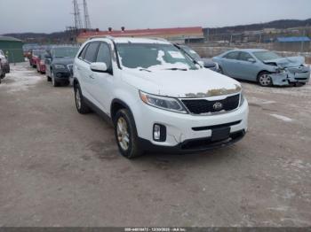  Salvage Kia Sorento