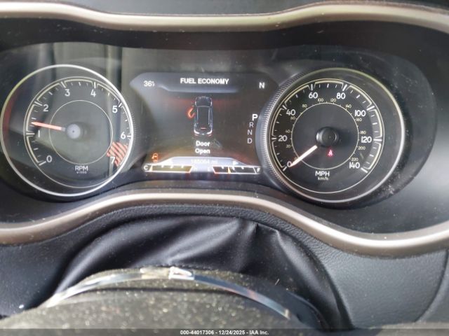 Jeep Cherokee Limited Image 4