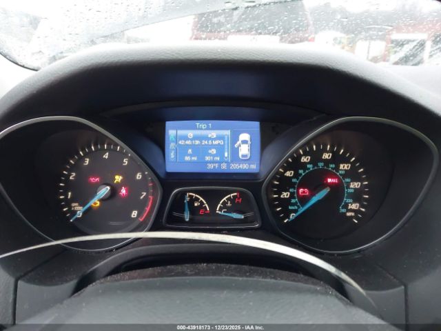 Ford Focus Se Image 8