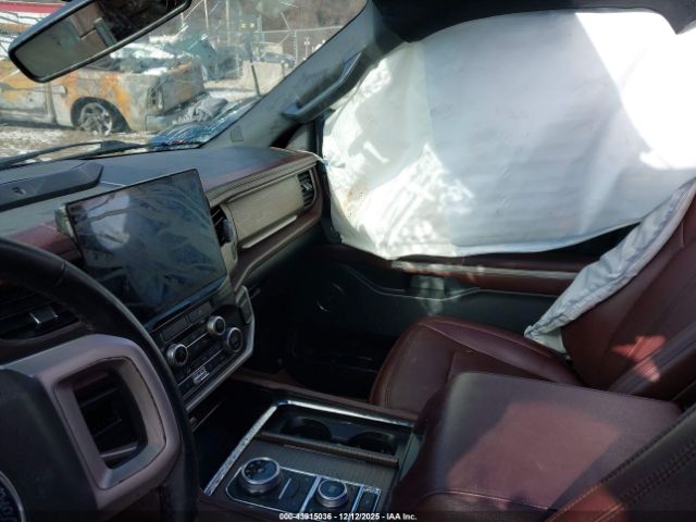 Ford Expedition Limited Image 12