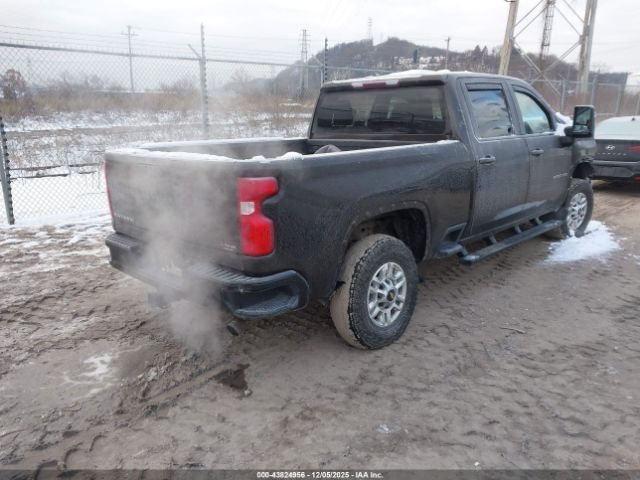 Chevrolet Silverado 2500 Image 11