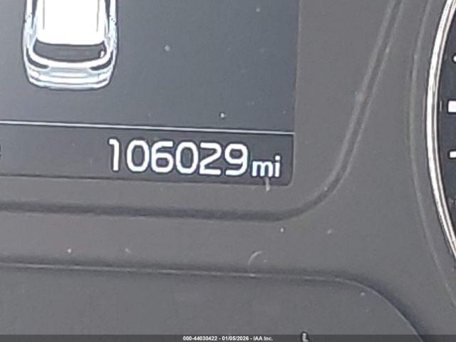 Kia Sorento 3.3l Lx Image 13