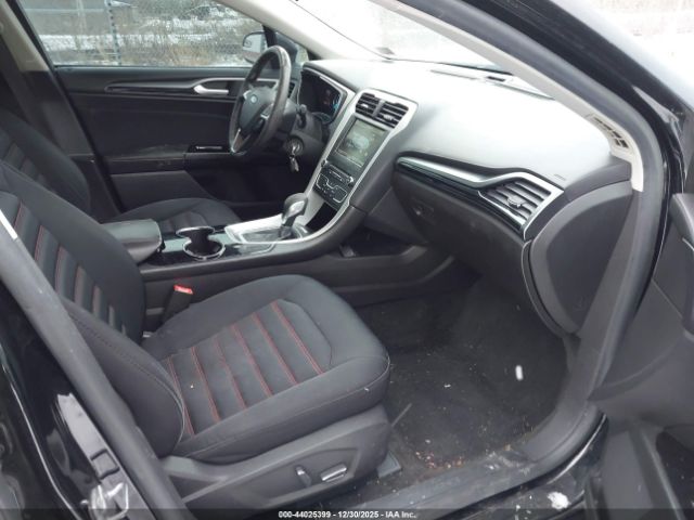 Ford Fusion Se Image 4