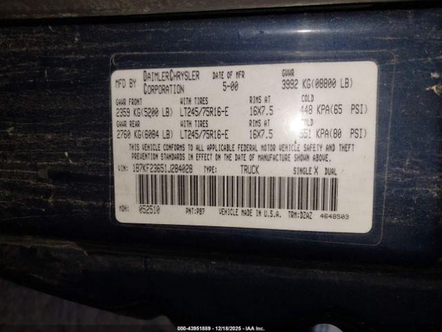 Dodge Ram 2500 St Image 8