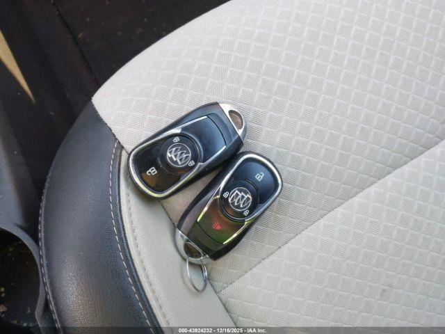 Buick Encore Awd Preferred Image 4