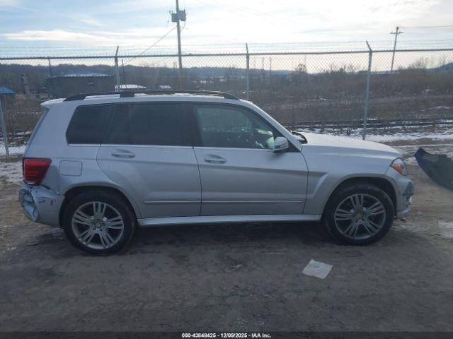 Mercedes-Benz GLK 4matic Image 12